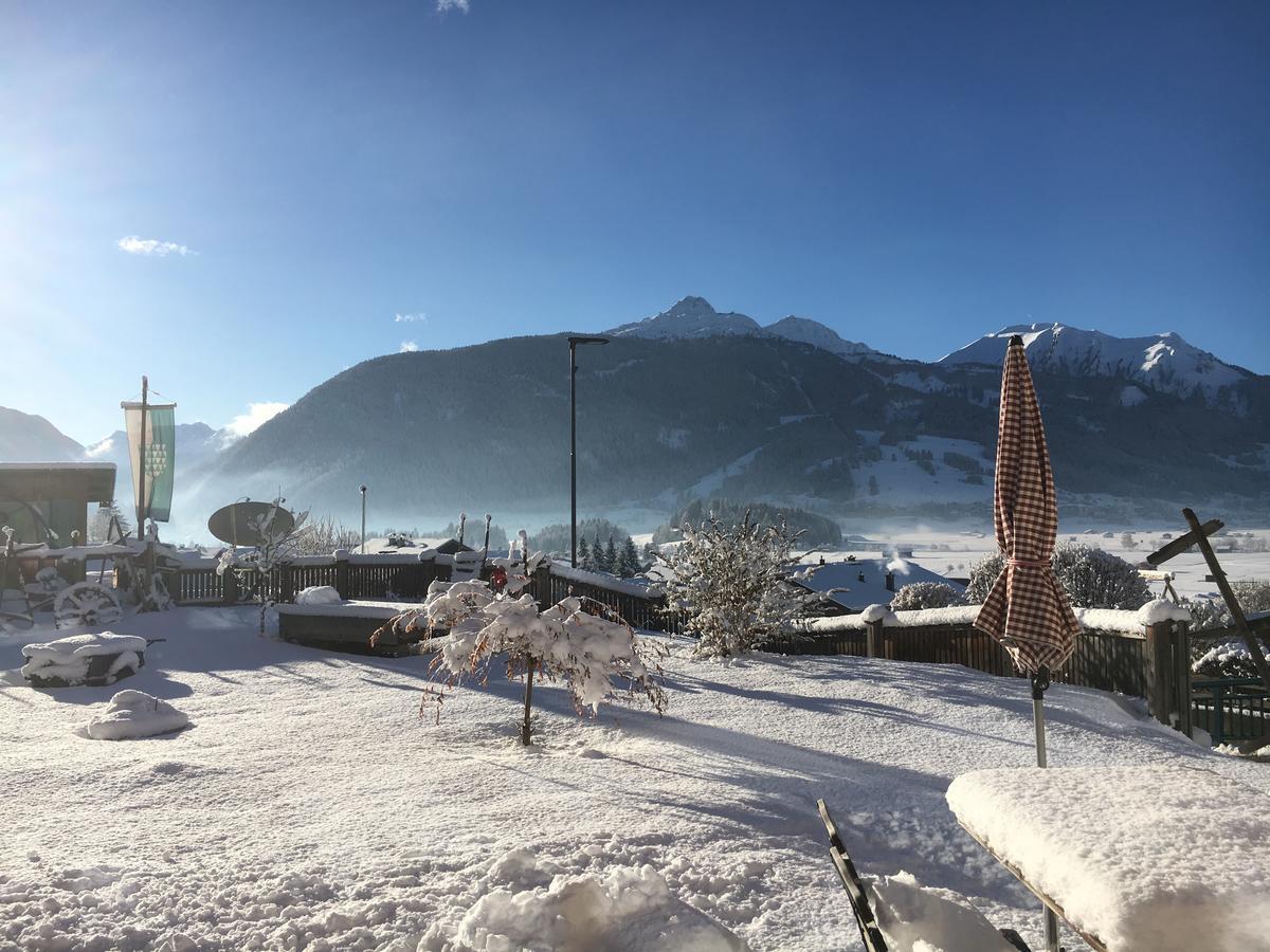 Hotel Zum Urviech -Erwachsenenhotel- (Adults Only) エールヴァルト エクステリア 写真