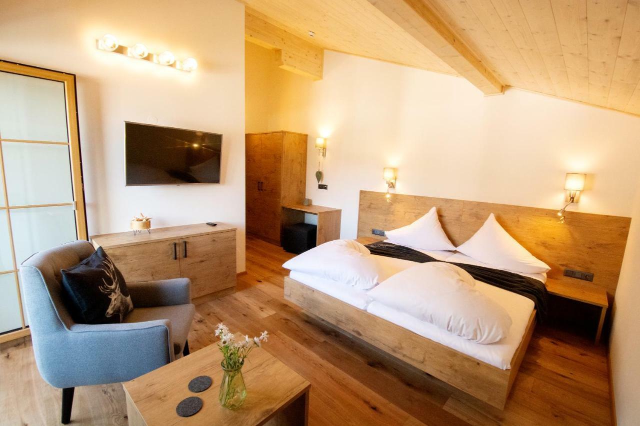Hotel Zum Urviech -Erwachsenenhotel- (Adults Only) エールヴァルト エクステリア 写真